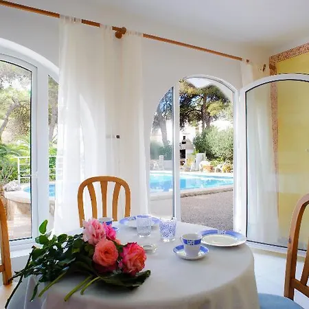 West Casa Taake Holiday home